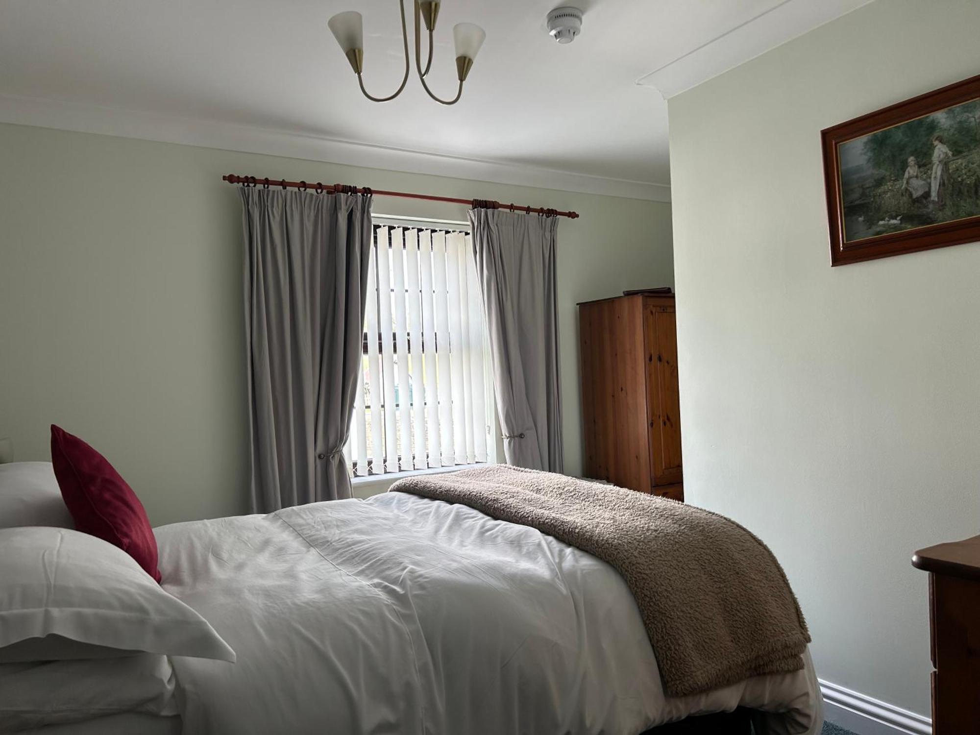 Flambards Hotel Кардиган Екстериор снимка